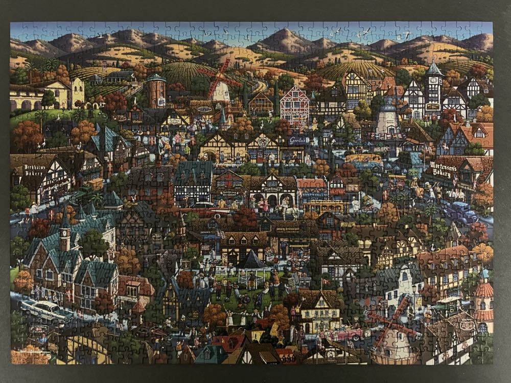Solvang Danish Village - Schmidt puzzle collectible [Barcode 4001504596439] - Main Image 2
