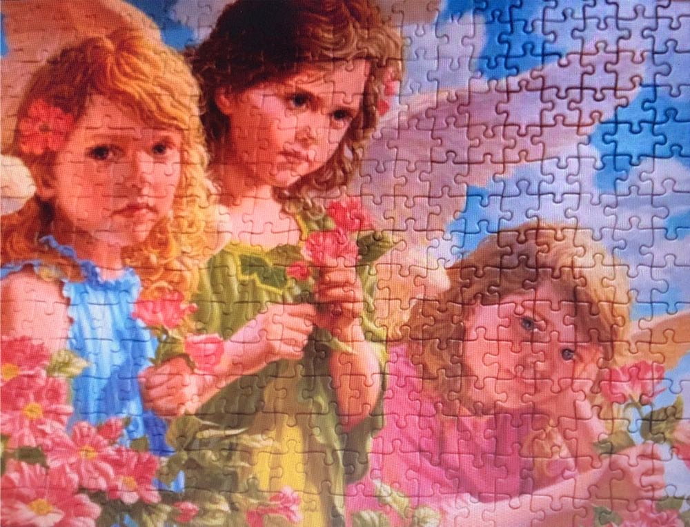 Lovely Angels - Ravensburger puzzle collectible - Main Image 3