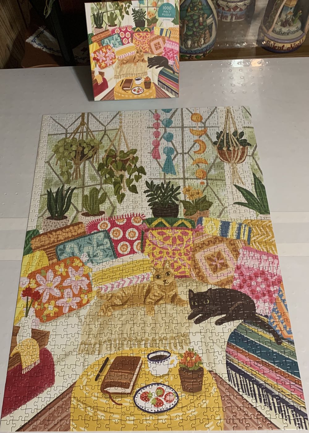 Serenity Meow - Galison puzzle collectible [Barcode 9780735371460] - Main Image 2