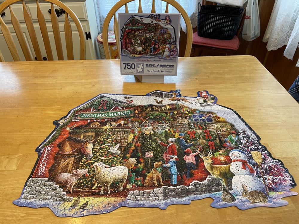 Christmas Barn - Bits & Pieces puzzle collectible [Barcode 192949007360] - Main Image 2