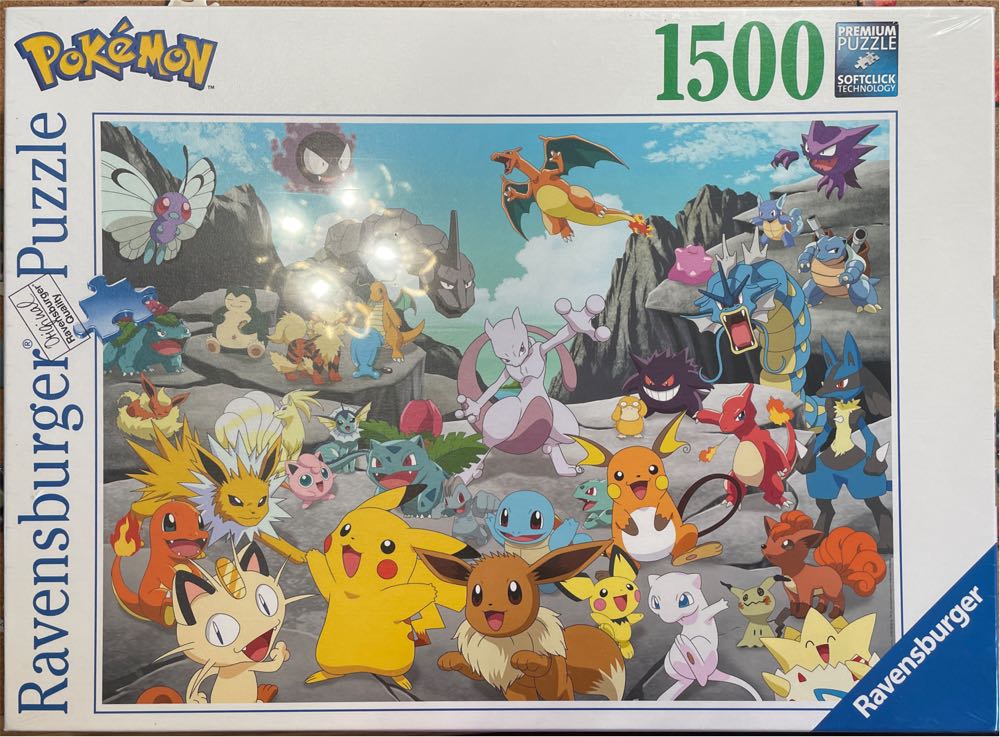 Lunch With The Labradors (UV) Cheryl