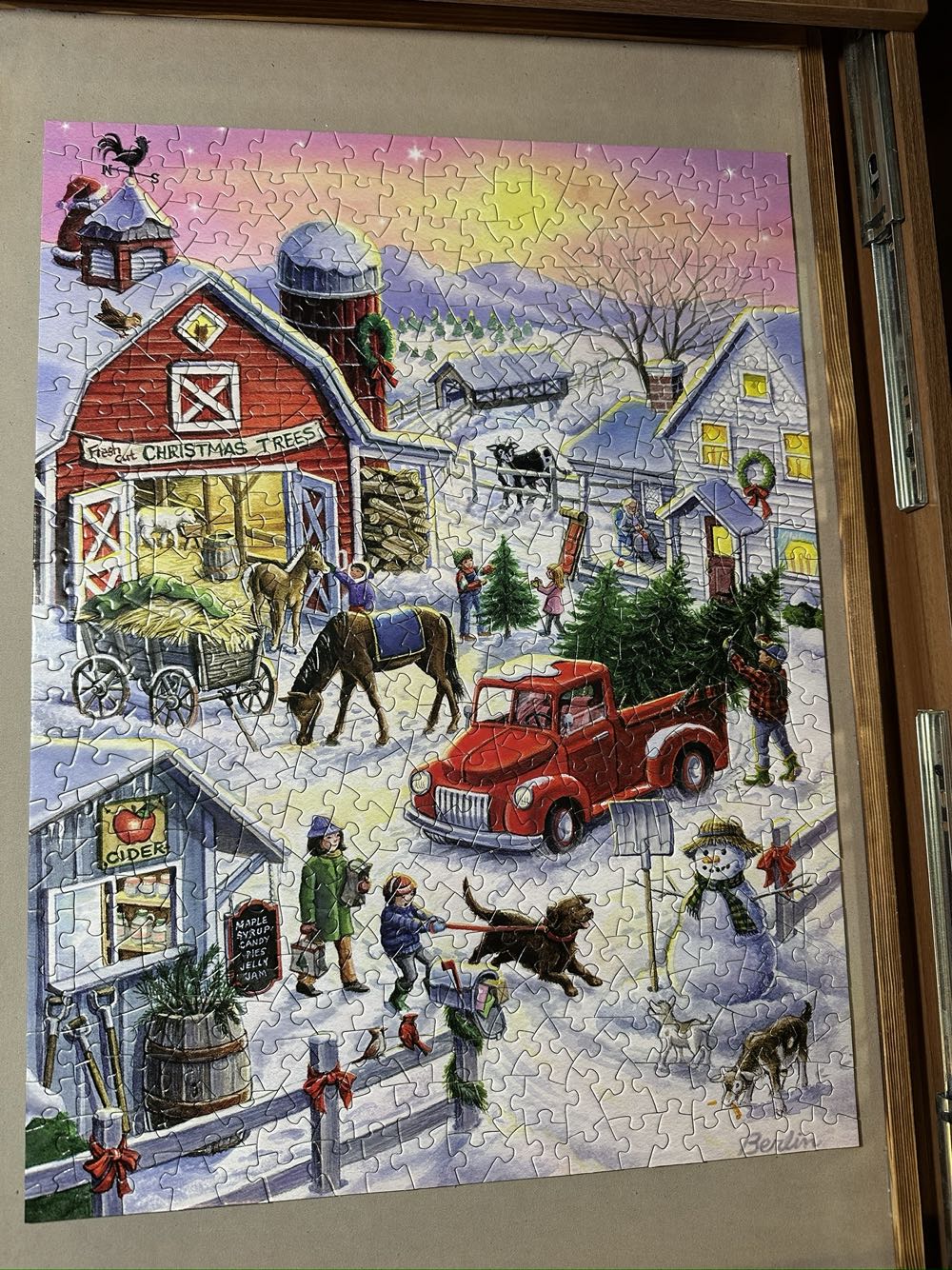 Christmas Tree Farm Fun - Bits And Pieces puzzle collectible [Barcode 192949045874] - Main Image 2