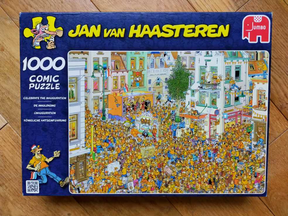 Jan van Haasteren. De inhuldiging.  - Jumbo puzzle collectible - Main Image 3