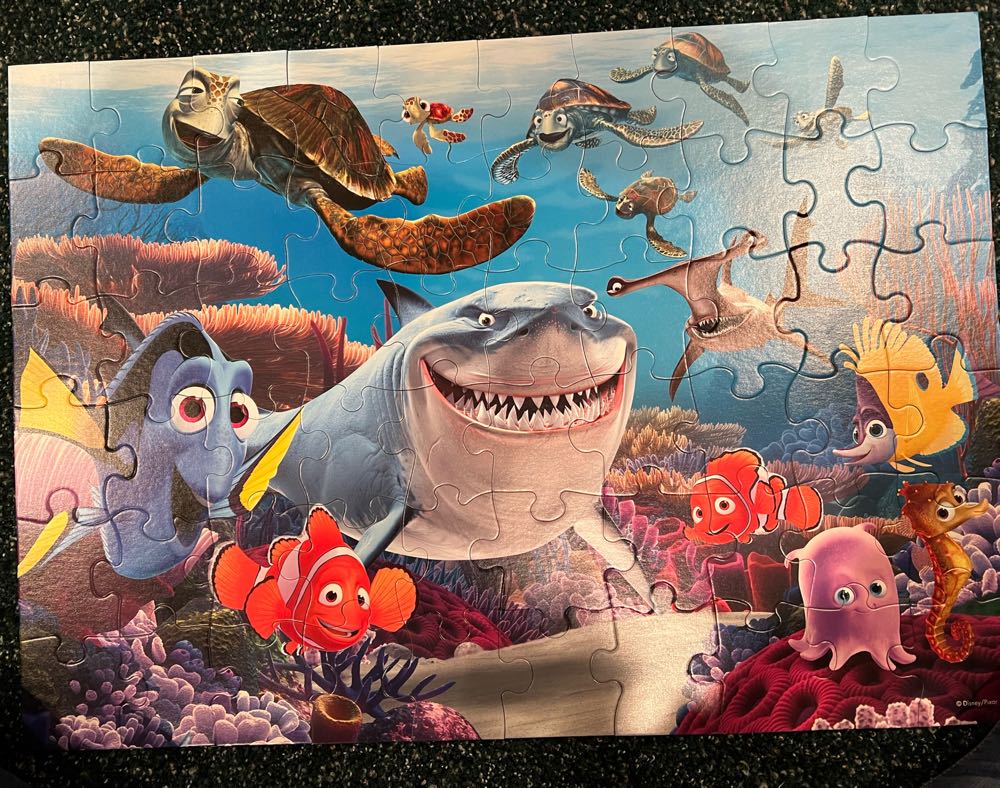 60 Pieces Ravensburger Disney Finding Nemo Smile! 60 Pc  puzzle collectible [Barcode 4005556054329] - Main Image 2