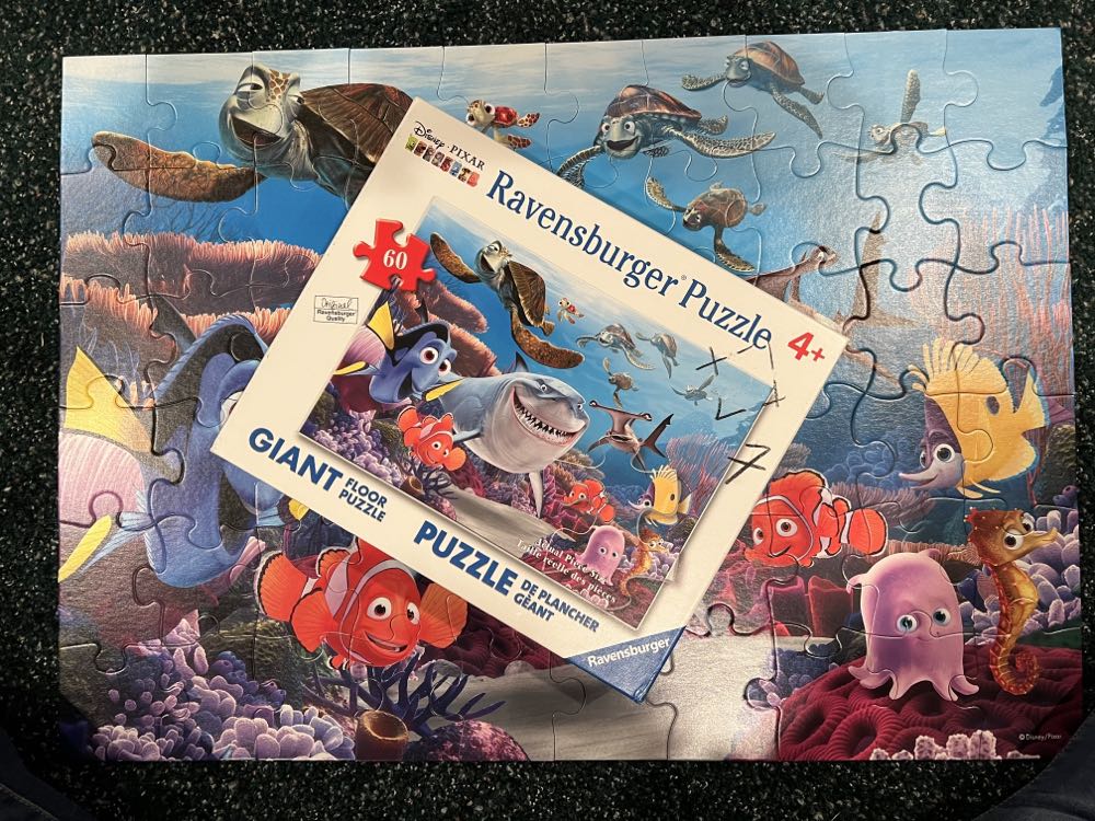 60 Pieces Ravensburger Disney Finding Nemo Smile! 60 Pc  puzzle collectible [Barcode 4005556054329] - Main Image 4