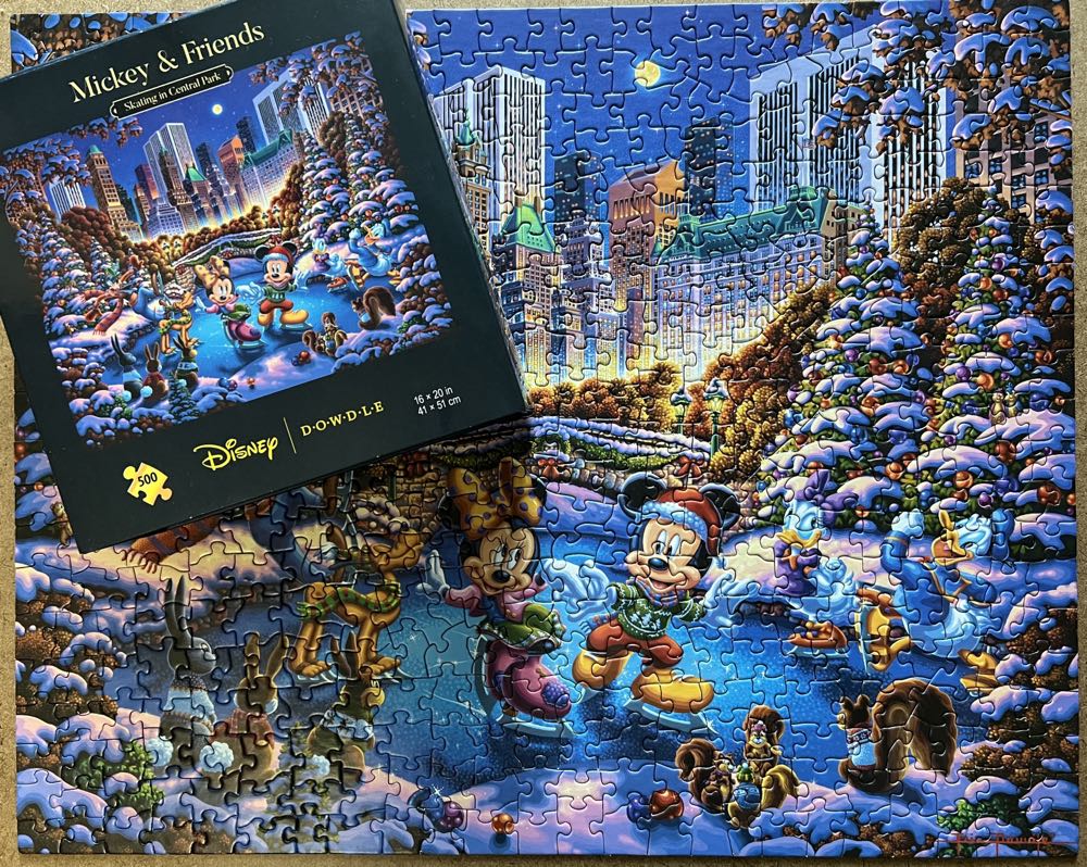 Mickey & Friends Skating in Central Park - Dowdle Disney puzzle collectible [Barcode 671095004763] - Main Image 3