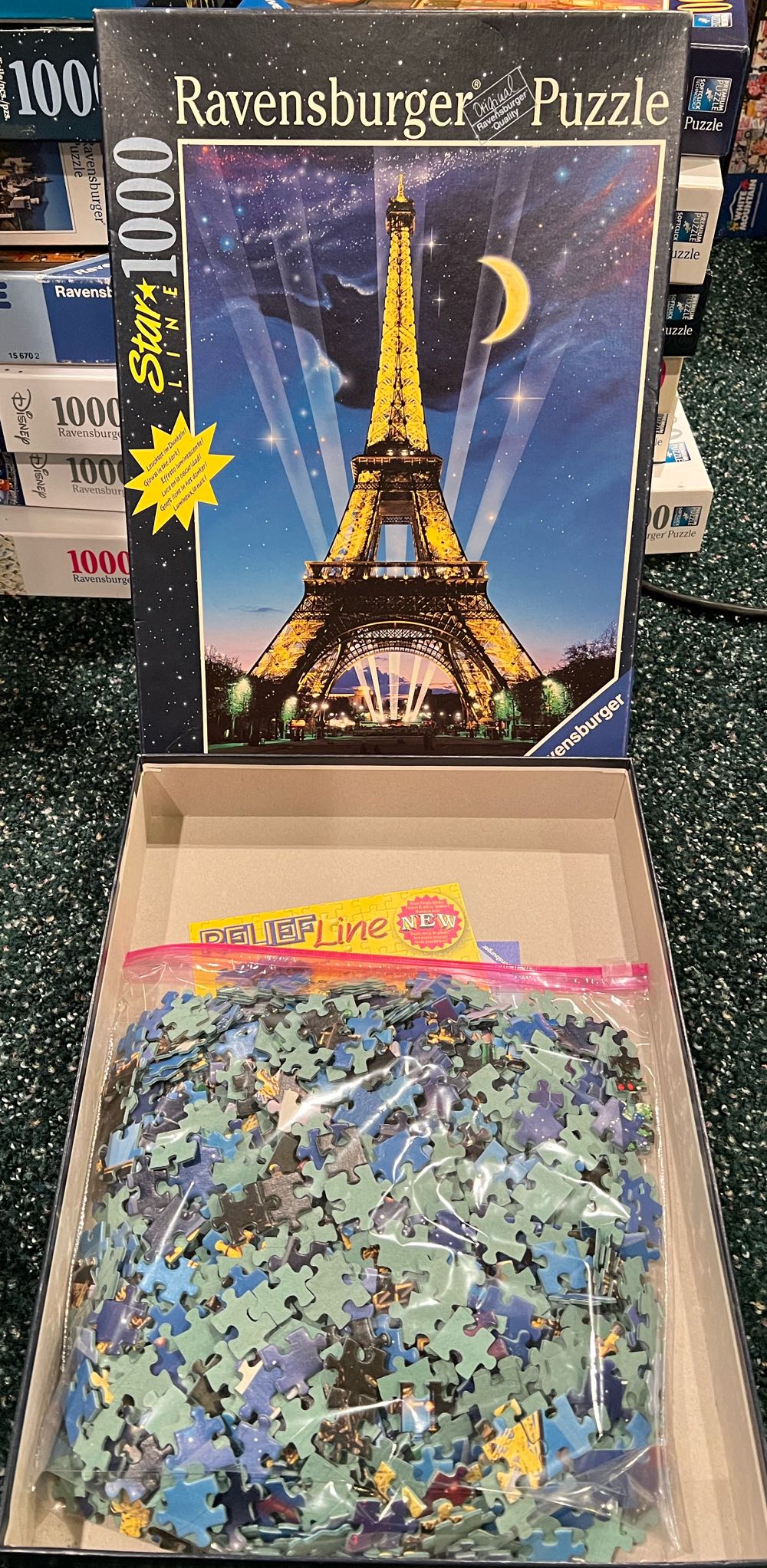 Paris By Night - Ravensburger puzzle collectible [Barcode 4005556160723] - Main Image 2