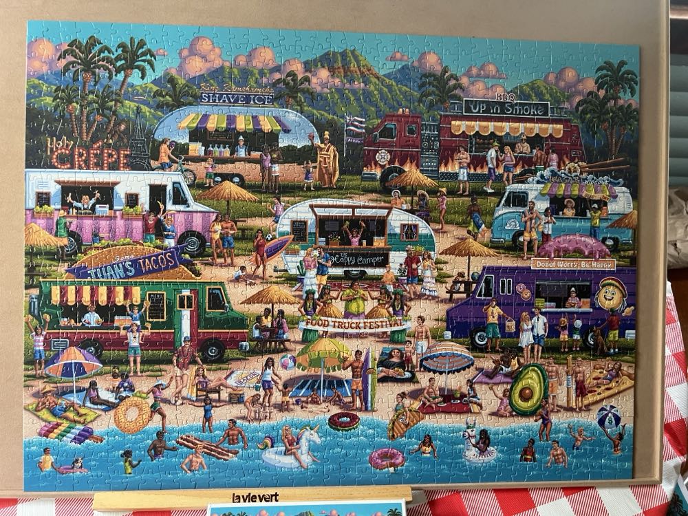 Hawaiian Food Truck Festival - Buffalo puzzle collectible - Main Image 2