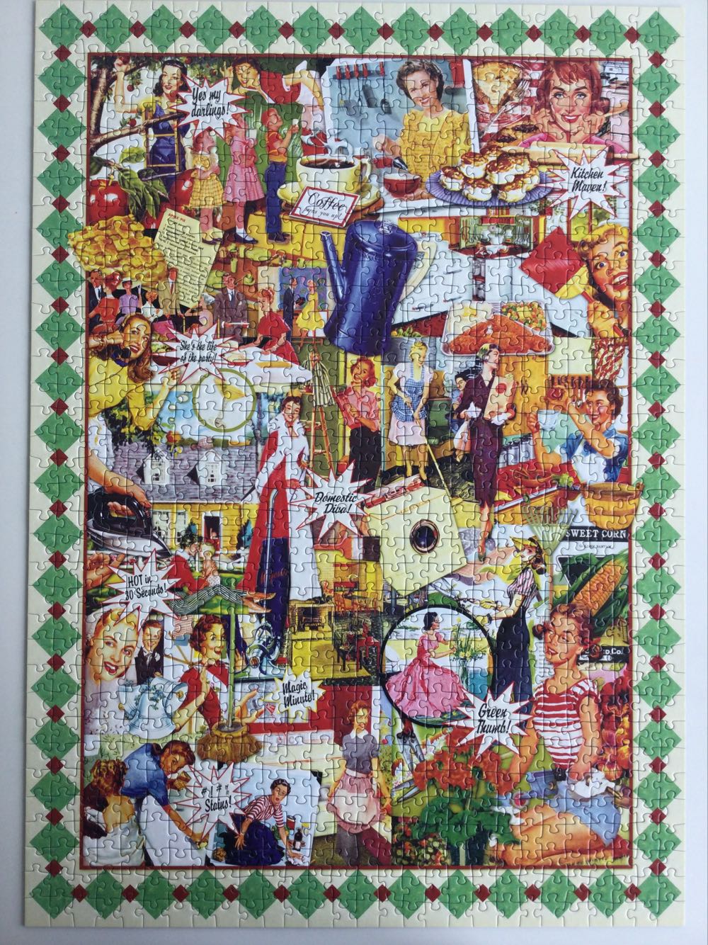 Domestic Diva! (SOLD) - Ravensburger puzzle collectible [Barcode 4005556155231] - Main Image 2