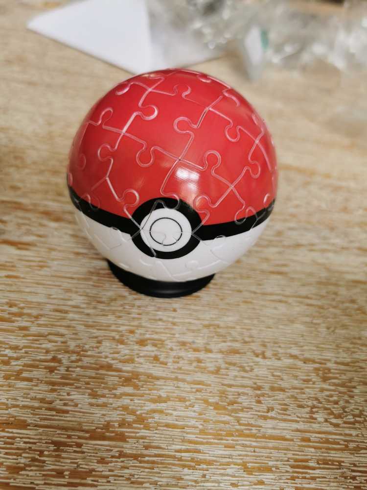 Pokémon Ball ROOD - Ravenburger puzzle collectible [Barcode 4005556112562] - Main Image 2