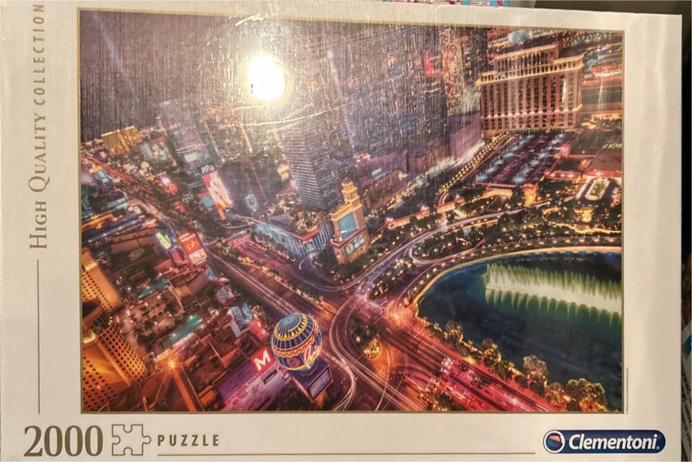 Las Vegas - Clementoni 🇮🇹 puzzle collectible [Barcode 8005125325559] - Main Image 2