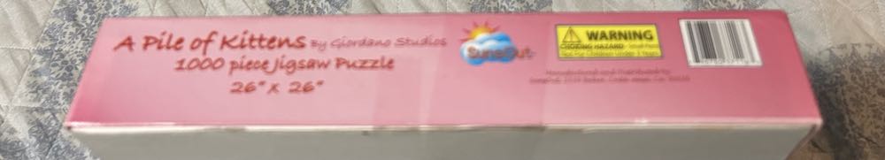 A Pile Of Kittens - Save For Holly Johnston - SunsOut puzzle collectible [Barcode 796780371163] - Main Image 3