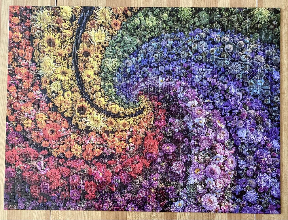 Floral Rainbows - Lang puzzle collectible [Barcode 841622156740] - Main Image 2
