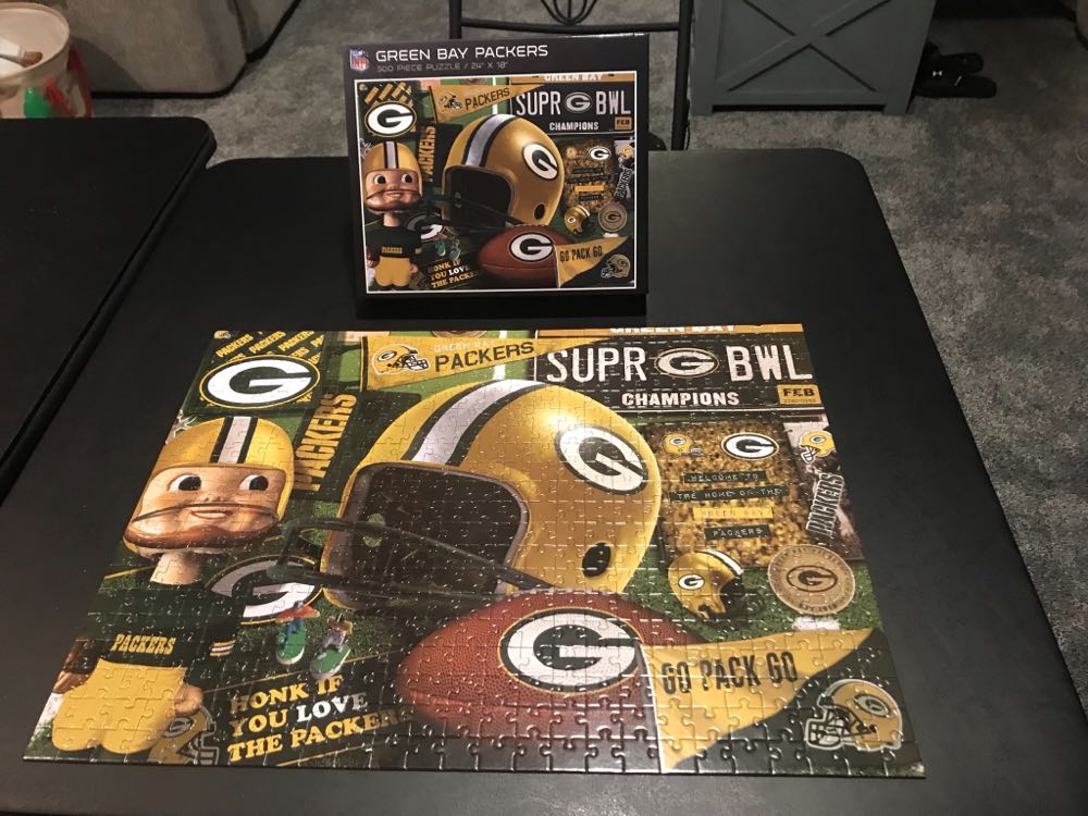 Green Bay Packers - 180, 1/2/22-SOLD - Youthefan puzzle collectible - Main Image 2