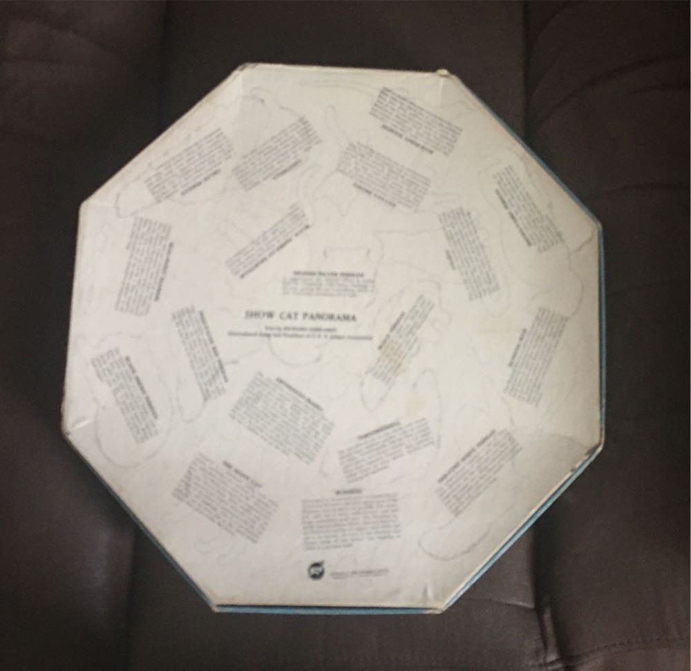 Show Cat Panorama - Octagon - Springbok puzzle collectible - Main Image 2