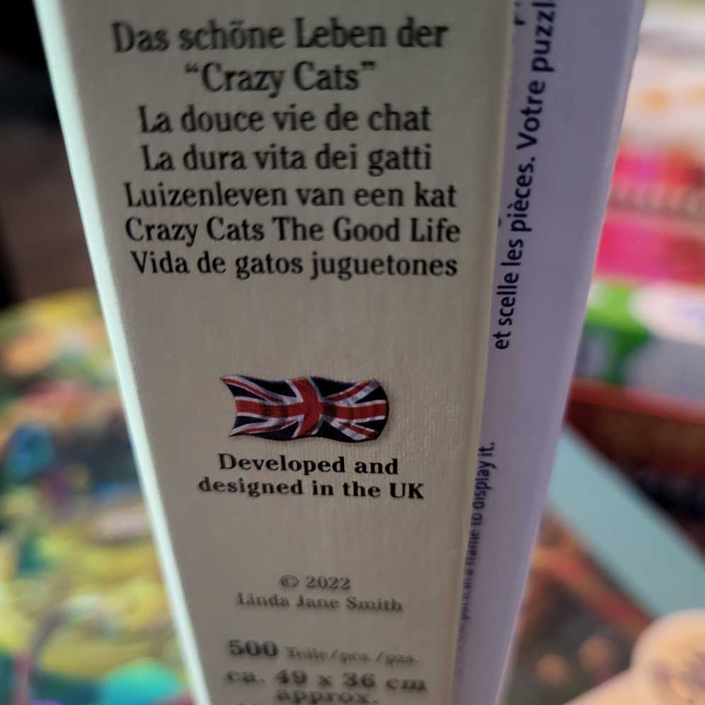 Crazy Cats… The Good Life - Ravensburger 🇬🇧 puzzle collectible [Barcode 4005556169788] - Main Image 3