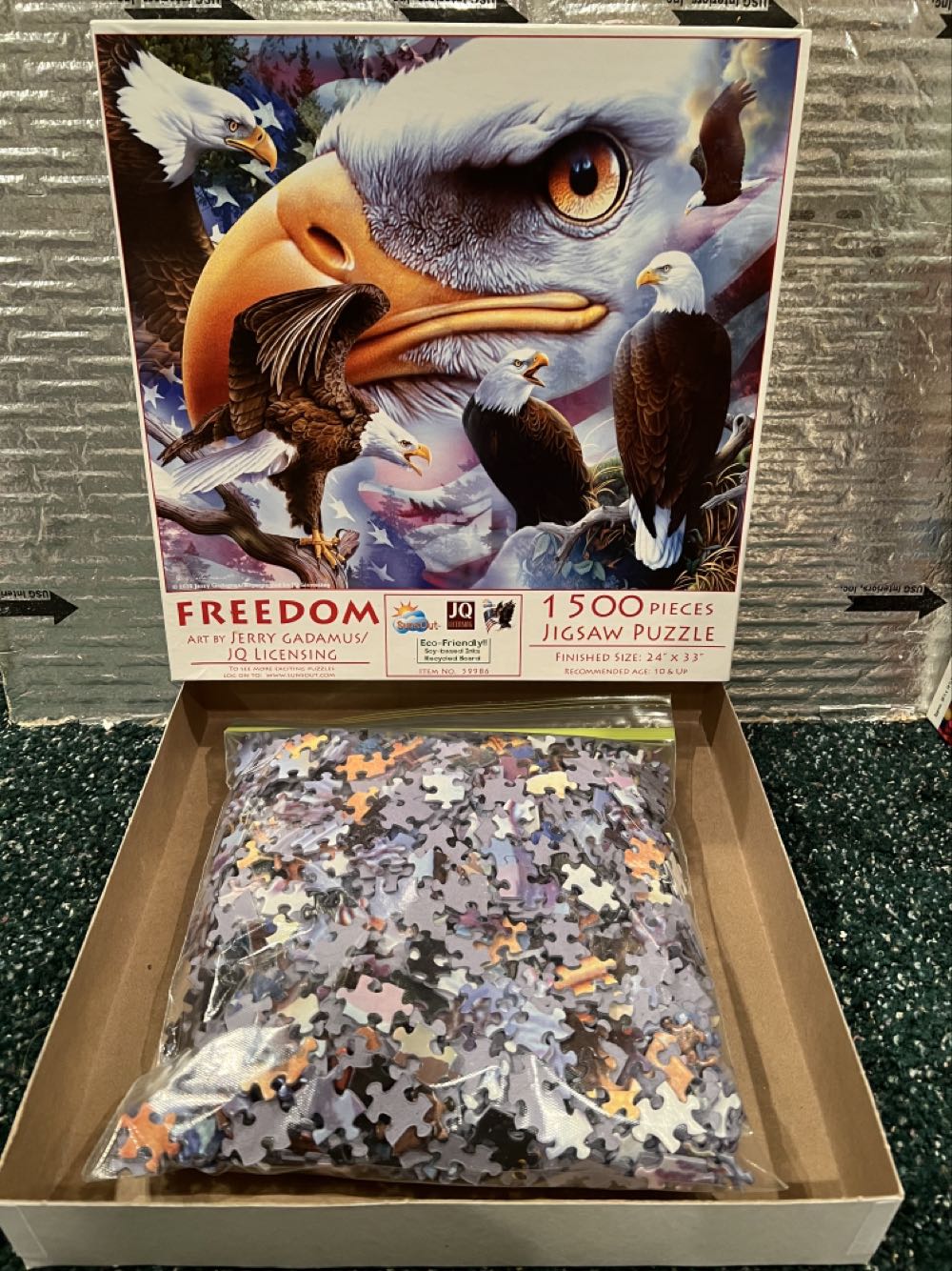 Freedom - SunsOut puzzle collectible [Barcode 796780599864] - Main Image 2