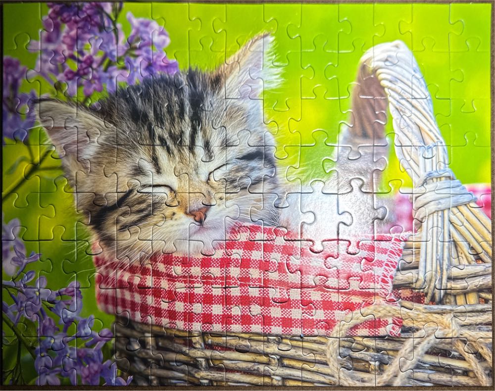 Sleeping Kitten - Ravensburger puzzle collectible [Barcode 4005556105397] - Main Image 2