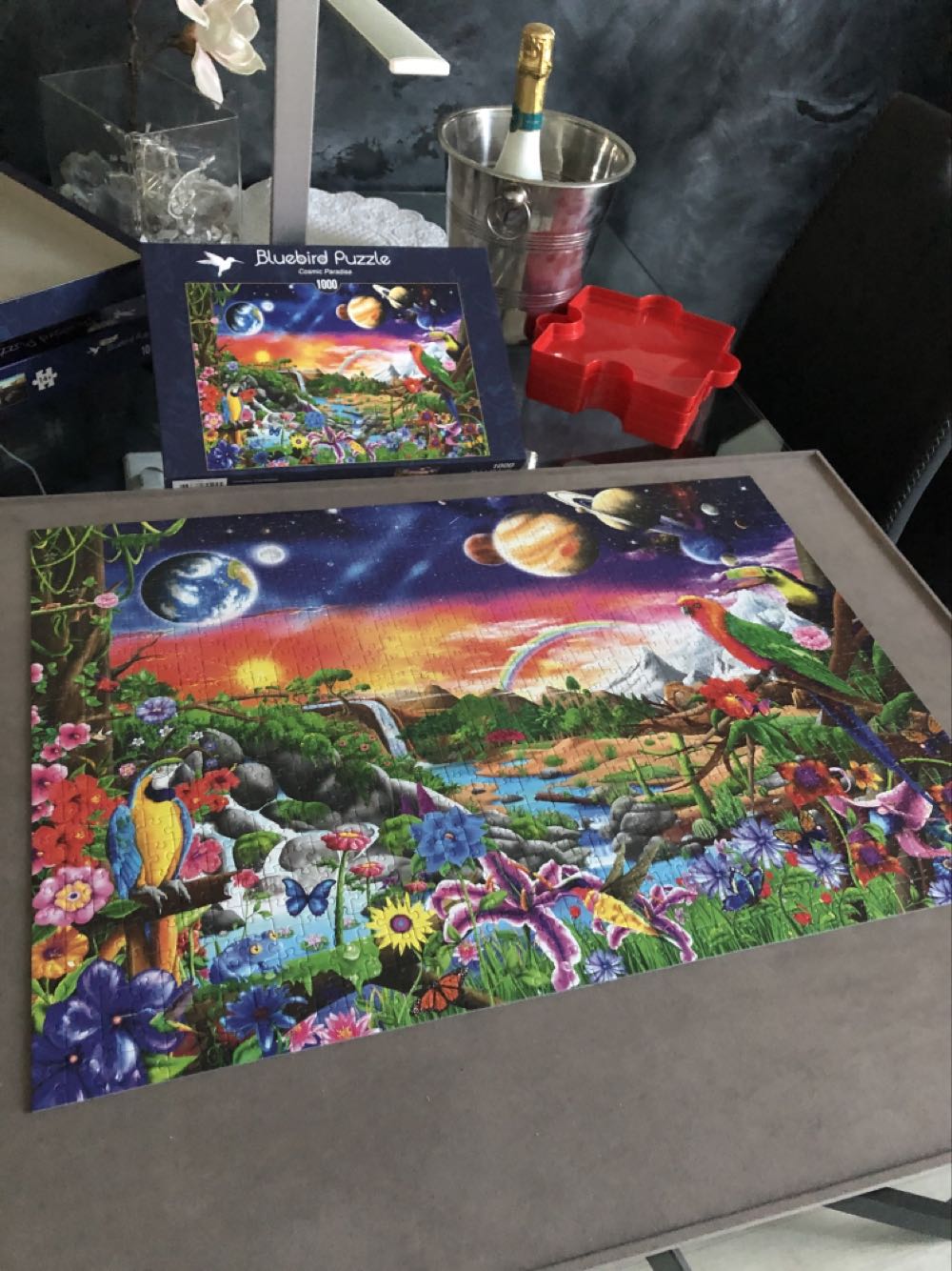 Cosmic Paradise - Bluebird puzzle collectible [Barcode 3663384705045] - Main Image 2