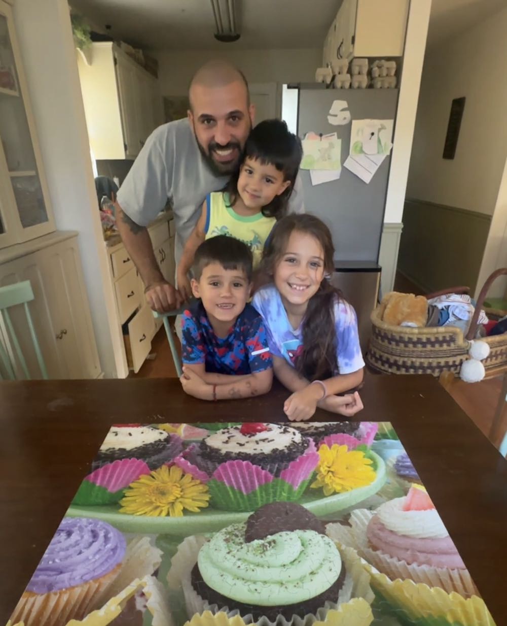 Cupcake Creations - Springbok puzzle collectible [Barcode 091683705443] - Main Image 4