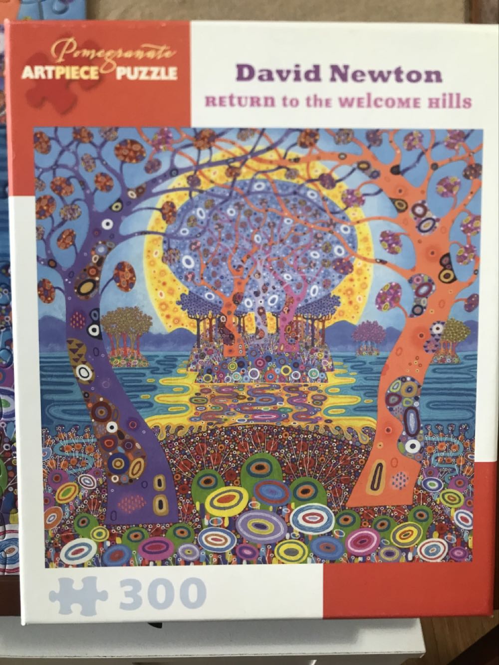 Return To The Welcome Hills - Pomegranate puzzle collectible [Barcode 9780764979514] - Main Image 2