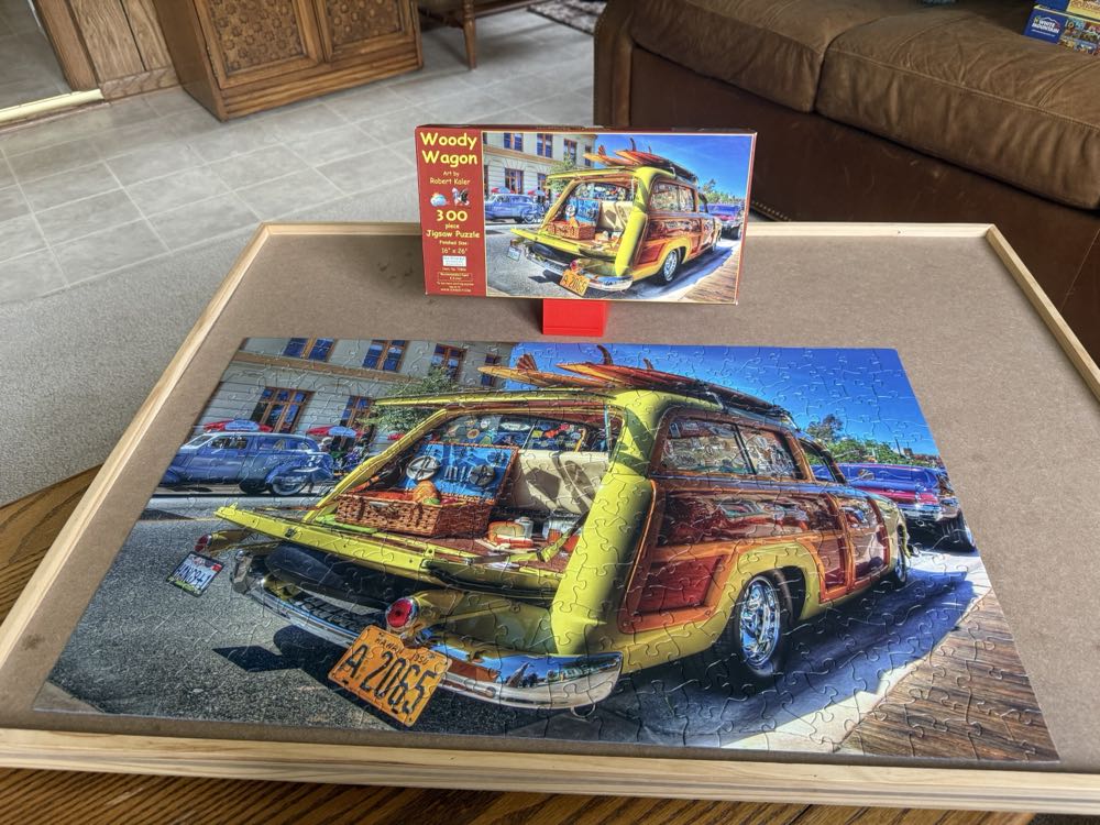 Woody Wagon - SunsOut puzzle collectible [Barcode 796780728066] - Main Image 3