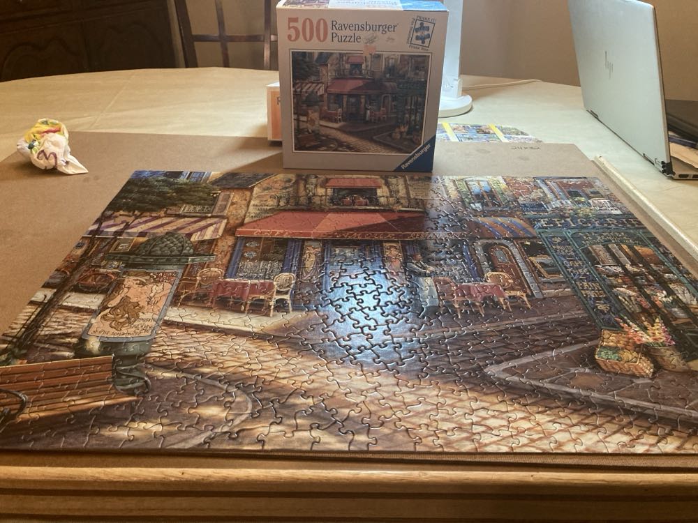 Cafe Lemour - Ravensberger Puzzle puzzle collectible [Barcode 666273822987] - Main Image 2