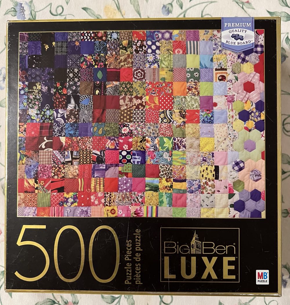 Patchwork Quilts - Big Ben LUXE puzzle collectible [Barcode 778988264591] - Main Image 3