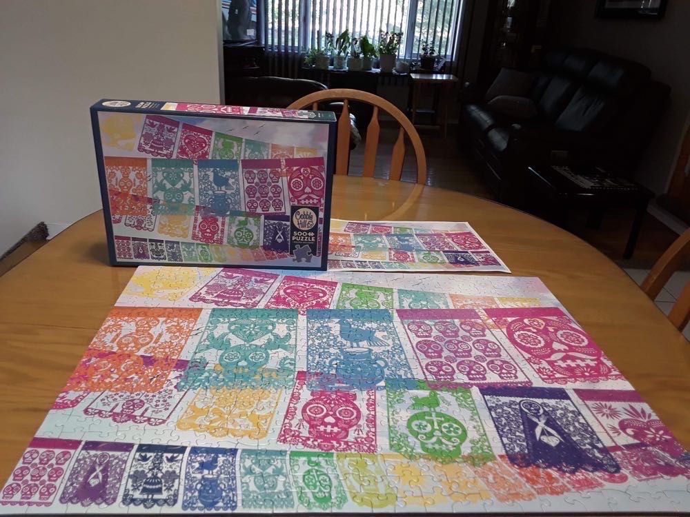 Papel Picado (kanskje LB kjøpe) - Cobble Hill puzzle collectible [Barcode 625012851015] - Main Image 2