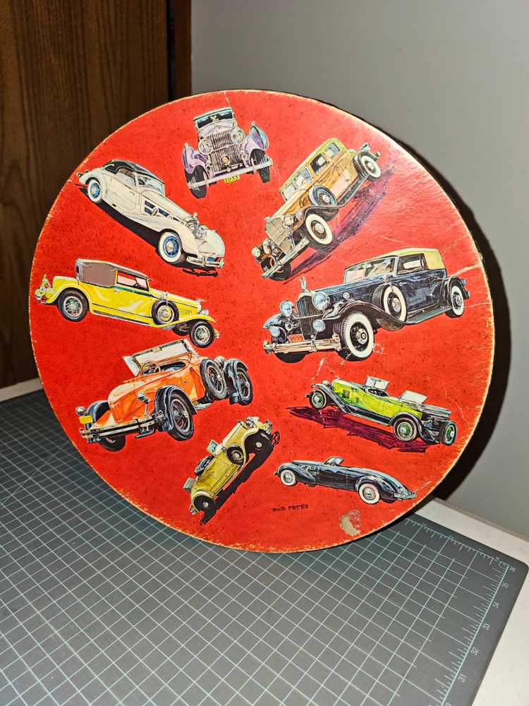 Classic Cars - Round - Springbok puzzle collectible - Main Image 3