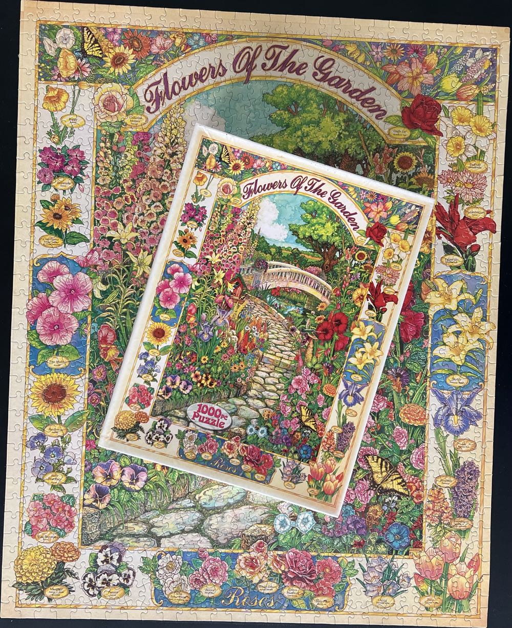 Flowers Of The Garden - White Mountain puzzle collectible [Barcode 724819247899] - Main Image 4