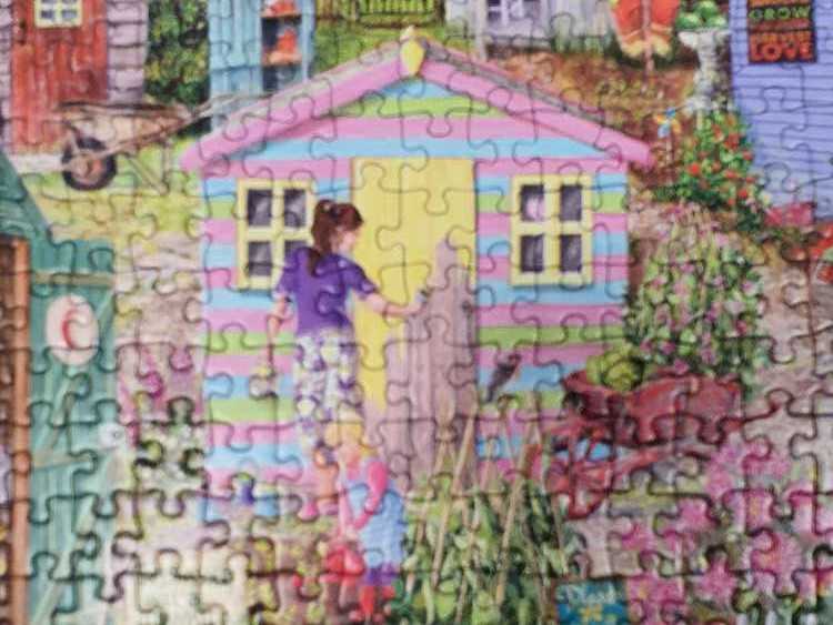 Life On The Allotment - Gibsons puzzle collectible [Barcode 5012269063349] - Main Image 4