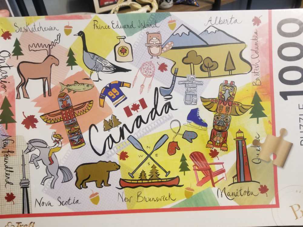 Canada - Trefl puzzle collectible [Barcode 061152670336] - Main Image 2