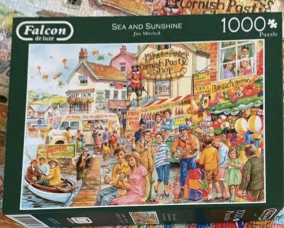 Sea And Sunshine - Falcon de luxe puzzle collectible [Barcode 8710126111758] - Main Image 4