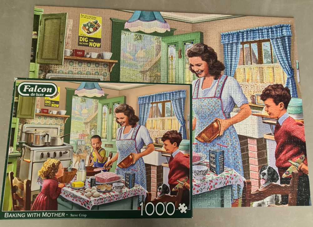 Baking With Mother - Falcon de luxe puzzle collectible [Barcode 8710126112458] - Main Image 3