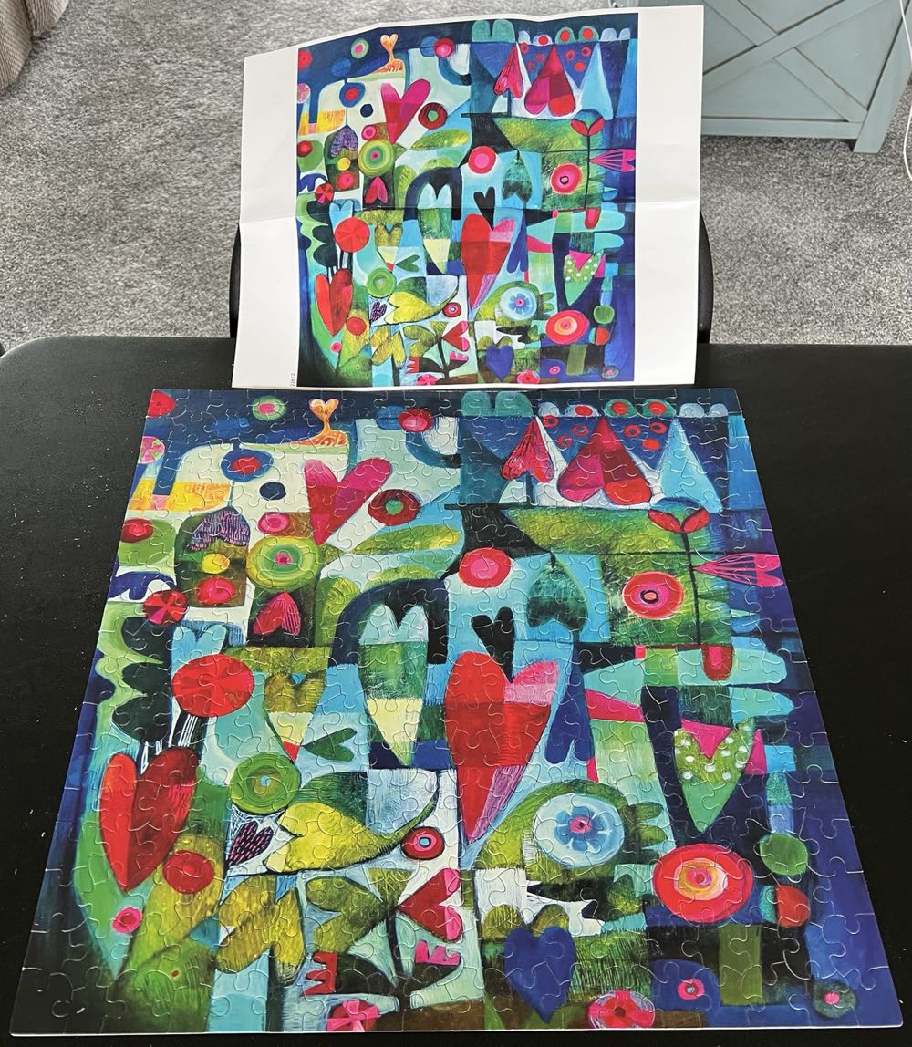 Colourful Hearts - Ceaco puzzle collectible - Main Image 3