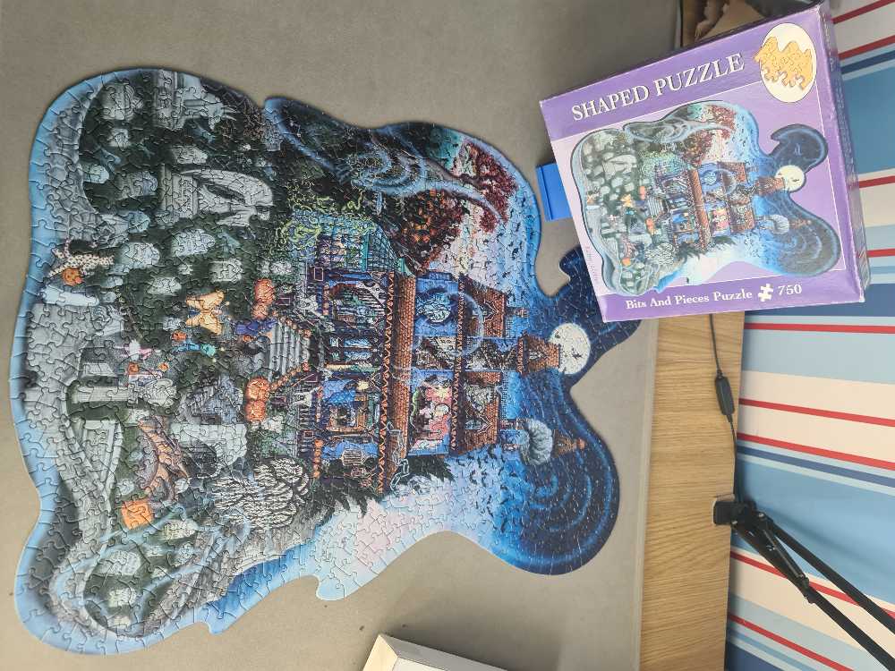 *Boo 😁 COMPLETED 21/10/2022 - Bits And Pieces puzzle collectible - Main Image 3