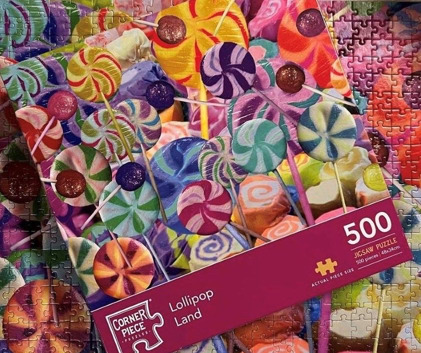 Lollipop Land - Corner Piece puzzle collectible [Barcode 5052089269422] - Main Image 4