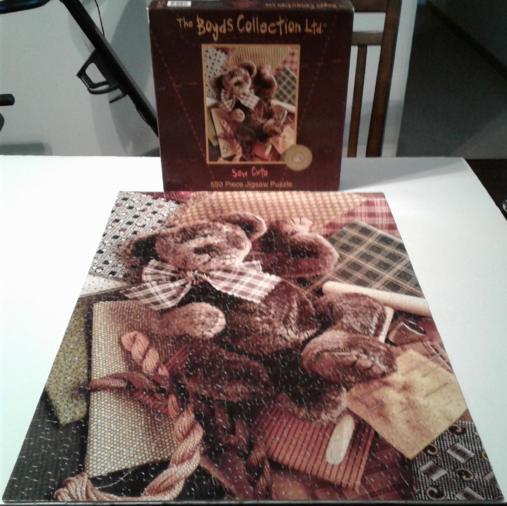 Sew Cute - Ceaco puzzle collectible [Barcode 021081023320] - Main Image 2