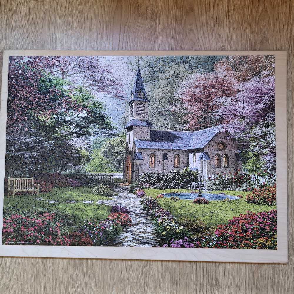 Blooming Garden  - Eurographics puzzle collectible [Barcode 628136609647] - Main Image 2
