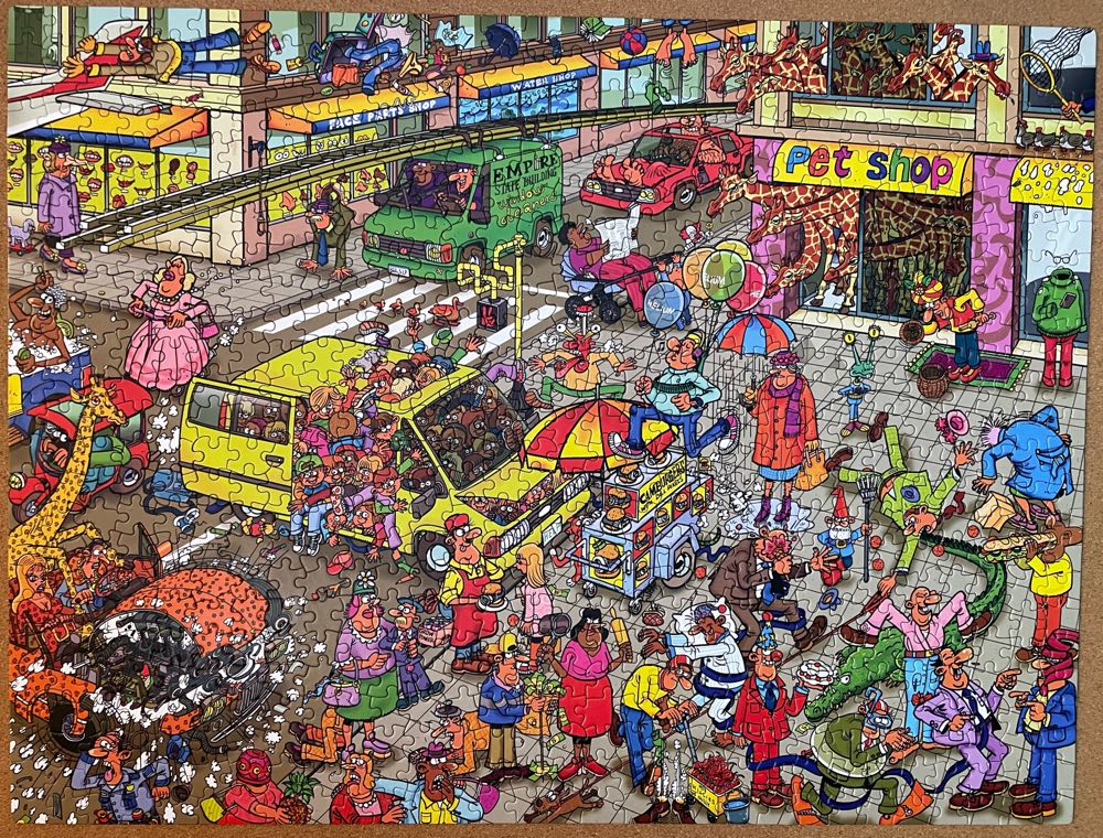 Comic Crowds- Street - Ceaco puzzle collectible [Barcode 021081292054] - Main Image 2
