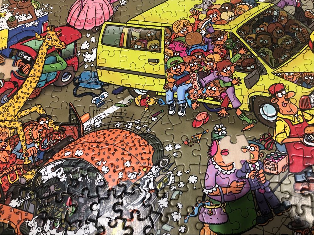 Comic Crowds- Street - Ceaco puzzle collectible [Barcode 021081292054] - Main Image 3