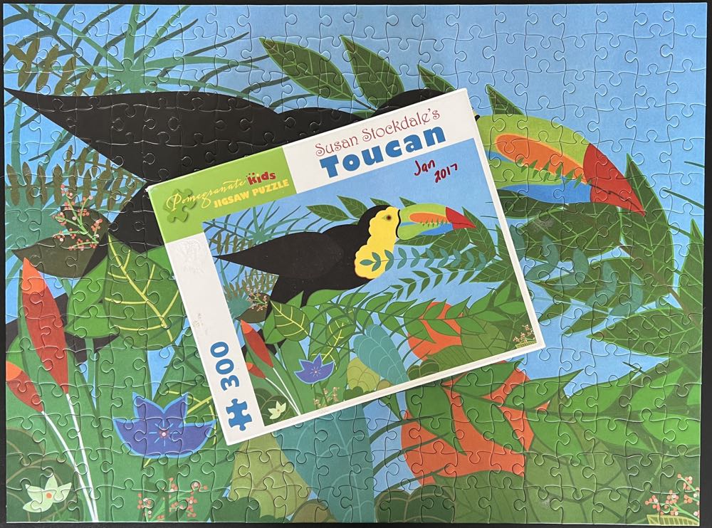 Toucan - 415, 6/18/23-SOLD - Pomegranate puzzle collectible [Barcode 9780764965111] - Main Image 4