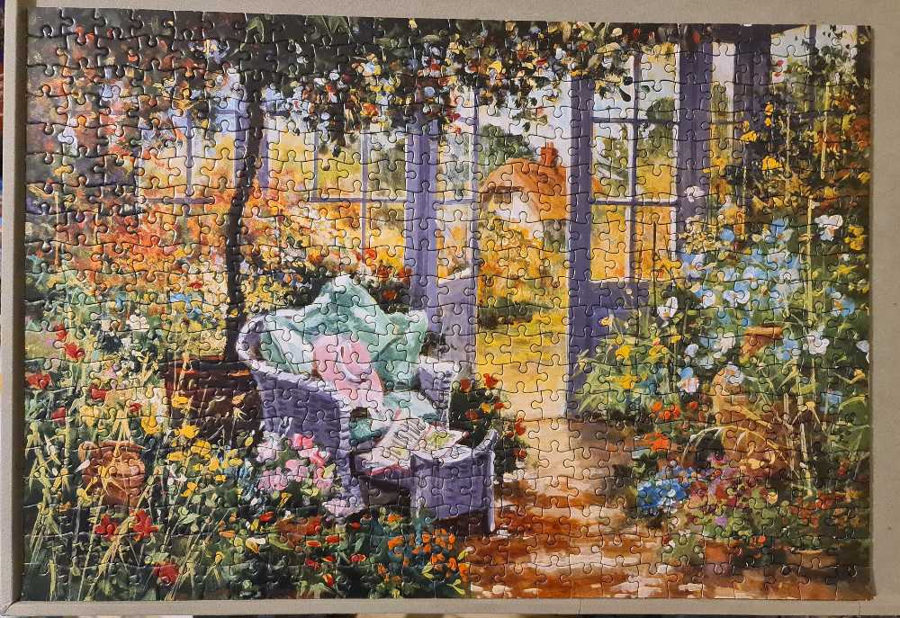 *Peaceful Escape 😁 COMPLETED 29/11/2022 - W H Smith puzzle collectible - Main Image 2