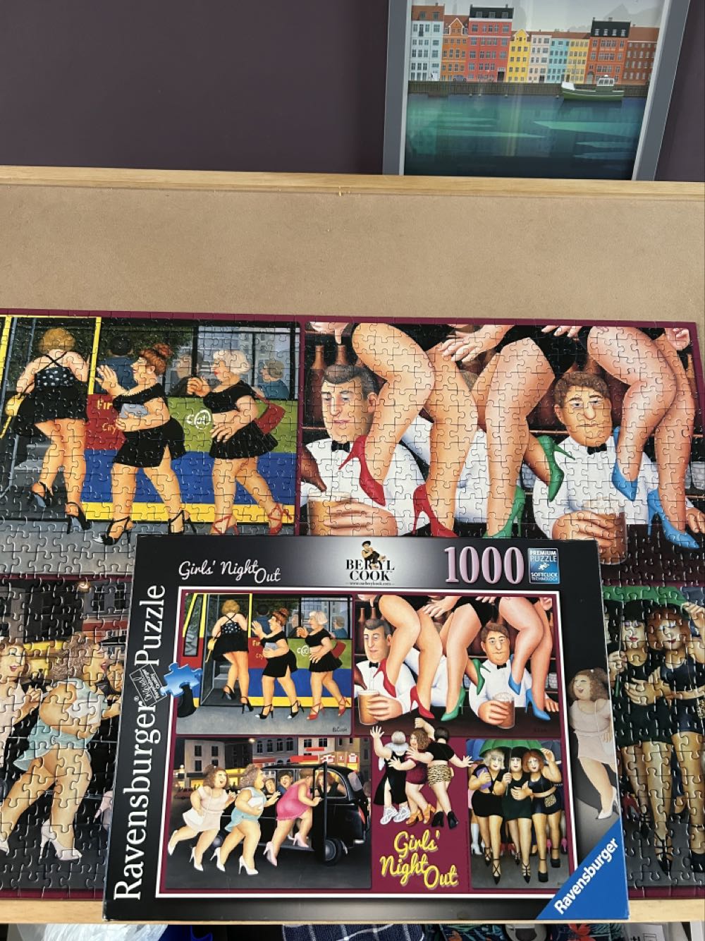 Girls Night Out - Ravensburger 🇩🇪 puzzle collectible [Barcode 4005556196593] - Main Image 2