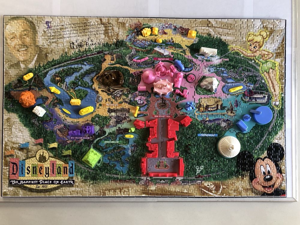 Disneyland 4D Puzzle - Disney Theme Park puzzle collectible - Main Image 2