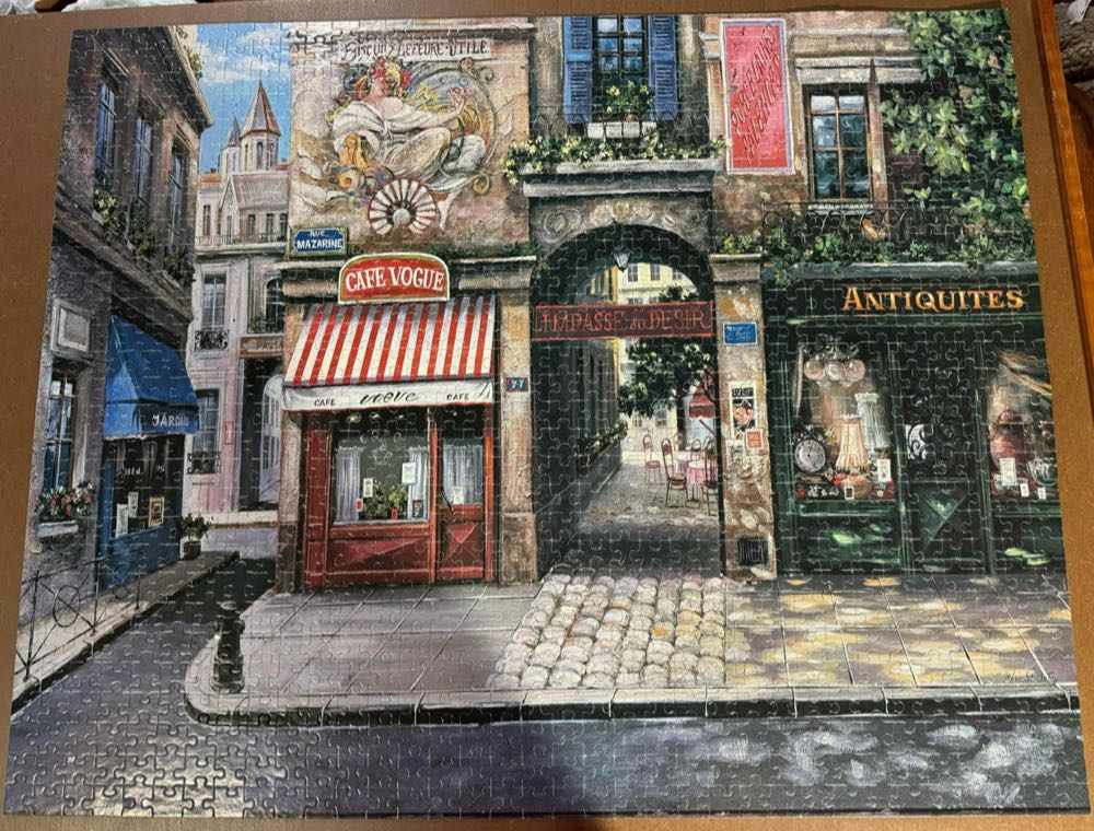 Vogue Cafe**-693, 9/22/24 - White Mountain puzzle collectible - Main Image 2