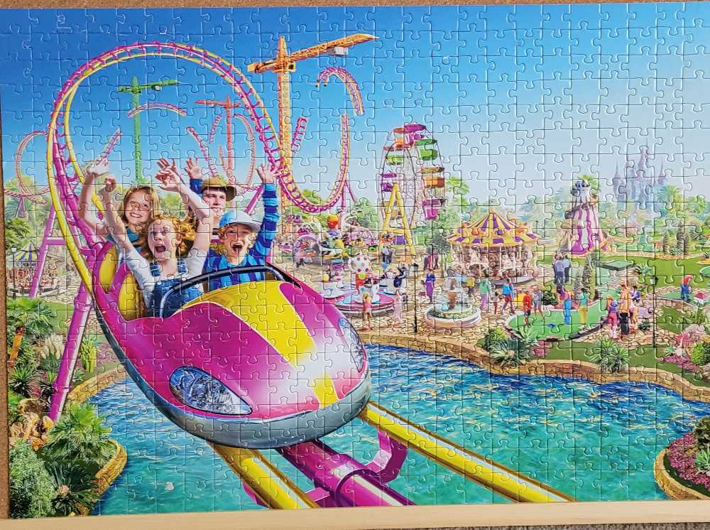 Rollercoaster - Corner Piece puzzle collectible [Barcode 5052089325845] - Main Image 2