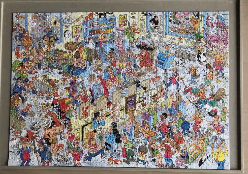 20070 Bij de kapper - Jumbo puzzle collectible - Main Image 3