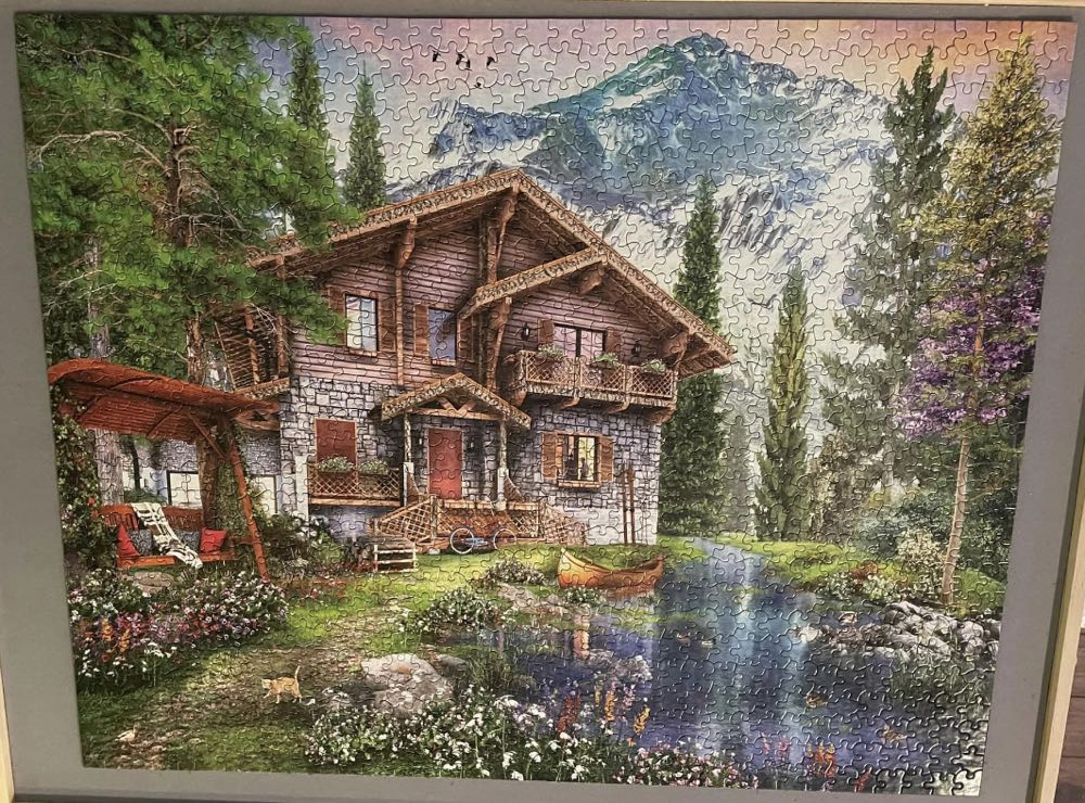 Mountain Chalet - White Mountain puzzle collectible [Barcode 724819265756] - Main Image 3